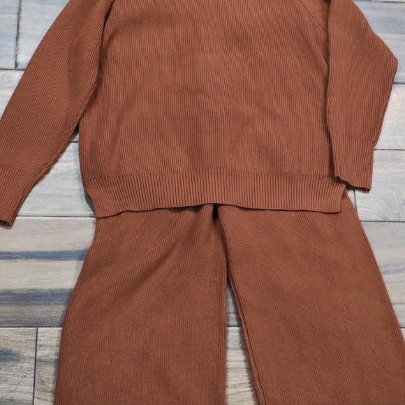 Rust Ribbed Knit Sweater and Pants Set - Picture 1 of 13